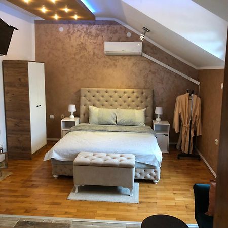 Delux Apartmani Pozarevac Exterior photo